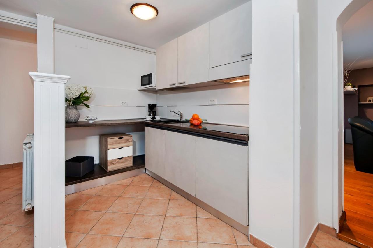 Cerin Apartment Rovinj Exterior foto
